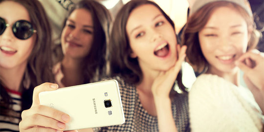 Spesifikasi duo smartphone selfie baru Samsung bocor!