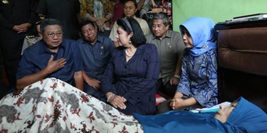 Penghormatan terakhir Een dari Bupati hingga mantan Presiden