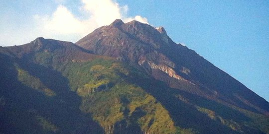 Mahasiswa UNS Surakarta tersesat di Gunung Merapi