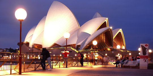 Sydney mencekam, paket mencurigakan ditemukan di Gedung Opera