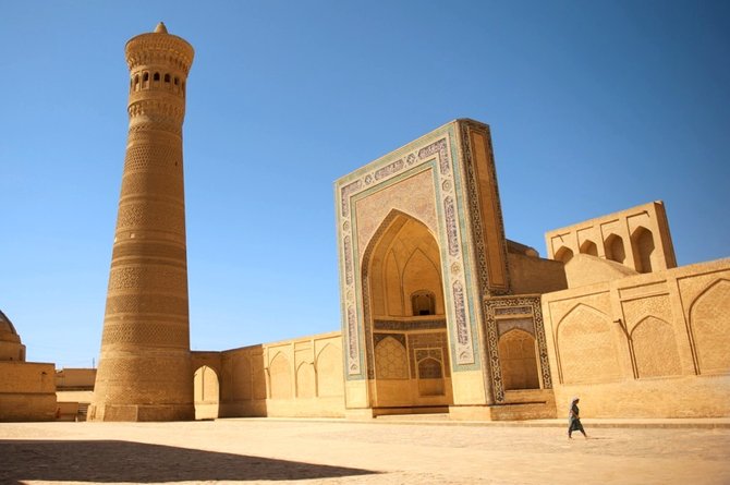 kalyan minaret uzbekistan
