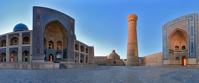 kalyan minaret uzbekistan
