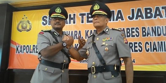 Kapolrestabes Bandung wajibkan Kapolsek pakai Ipad dan WhatsApp
