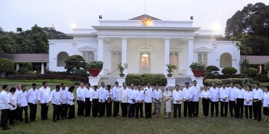 naik gaji selama 10 tahun rev2