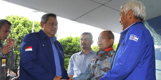 Ibas dinilai belum bisa gantikan SBY pimpin Demokrat