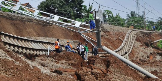 Bos KAI waspadai jalur selatan Jawa sebab rawan bencana