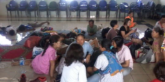Korban kebakaran Tambora ditampung di Kelurahan Angke