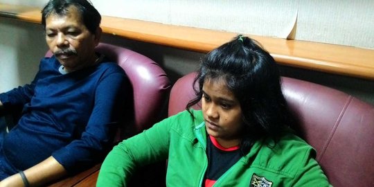 diasuh fanisa jadi gelandangan penjaga warnet rev1