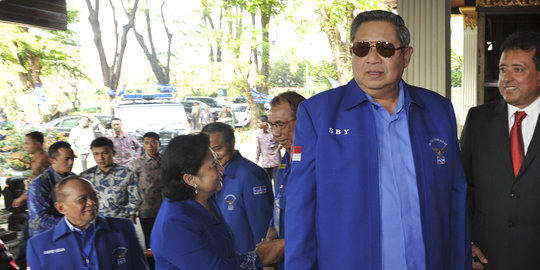 Ibas dukung SBY, bapak-anak pimpin Demokrat lagi?