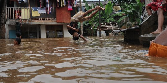 Banjir di Kabupaten Bandung, ribuan rumah terendam