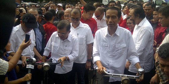 Survei Cyrus: Dukungan rakyat terhadap Jokowi-JK masih kuat
