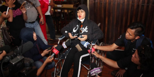 Jupe ungkap kanker serviks bisa menular dari pipis berantakan
