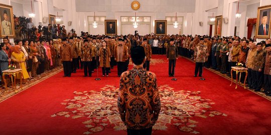 Jokowi larang menteri punya program, cuma jalankan visi presiden