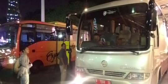 Naik bus, Wagub Djarot pantau keamanan gereja di Jakarta