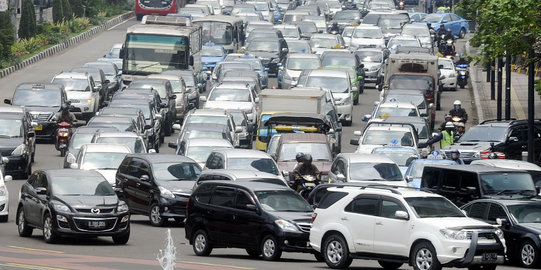 Libur Natal, Tol Cikampek arah Pantura macet parah