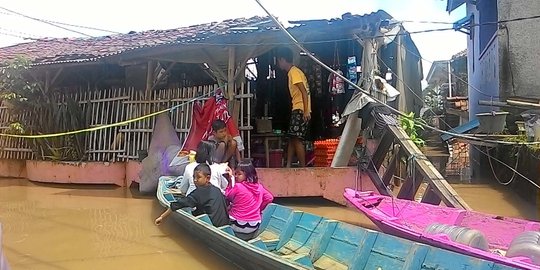 Korban banjir di Bandung mulai terserang gatal-gatal dan flu