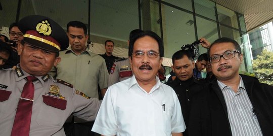djalil dengan pesawat pribadinya rev2