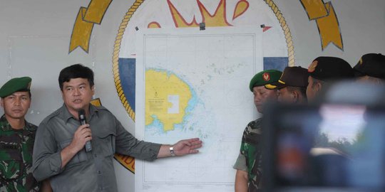 'Penumpang AirAsia bisa diselamatkan asal segera ditemukan'