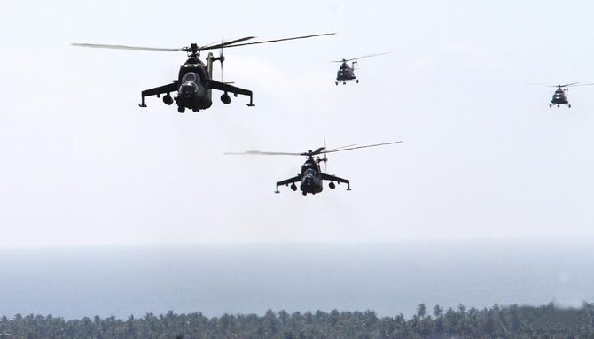 tni ad turunkan 4 helikopter cari airasia