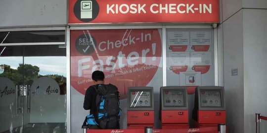 dinobatkan maskapai murah terbaik rev3