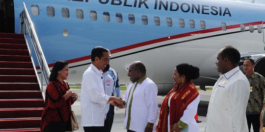 Jokowi akan terbang ke Pangkalanbun cek serpihan AirAsia