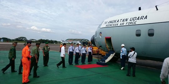 Usai cek ke Pangkalanbun, Jokowi langsung terbang ke Surabaya