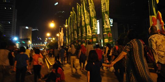 Malam tahun baru, Solo pesta car free night & band Ibu Kota