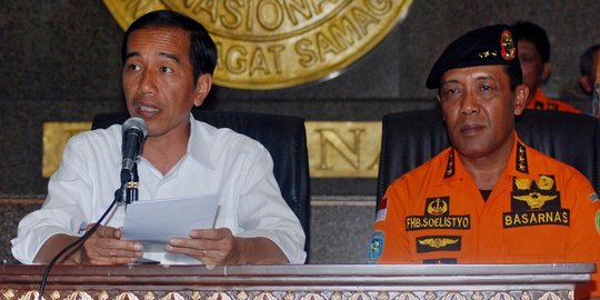 Jokowi minta laporan detail evakuasi AirAsia