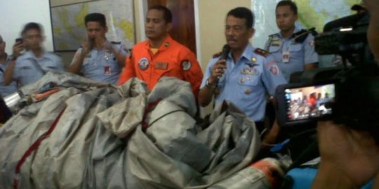 Jenazah korban AirAsia ditunggu 25 dokter forensik Polda Jatim