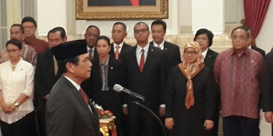 Jokowi lantik Luhut Panjaitan sebagai Kepala Staf Kepresidenan