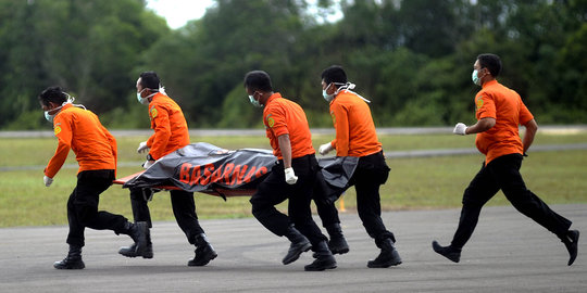 Crisis Center keluarga korban AirAsia pindah ke RS Bhayangkara