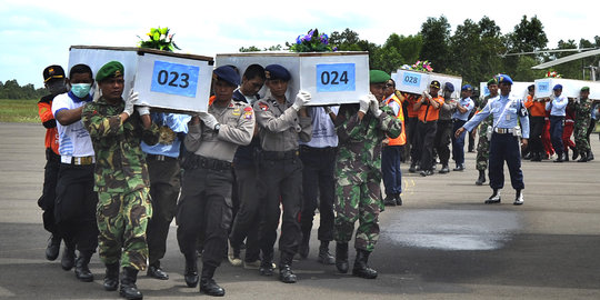 12 Jenazah AirAsia kembali diterbangkan ke Surabaya