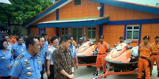 ingatkan jonan jangan sembrono sikapi airasia rev1
