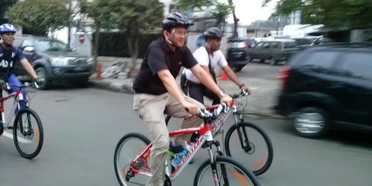 Lama-lama Ahok mau hapus pemotor di jalan protokol