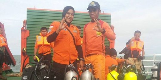 Kisah wanita penyelam Basarnas, anggap korban keluarga sendiri