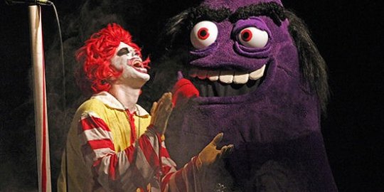 Maskot-maskot McDonald's banting setir jadi bintang rock?