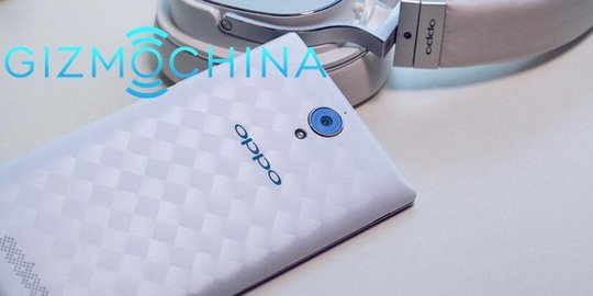 Oppo U3 terbongkar, jadi phablet tertipis dengan 4x Optical Zoom