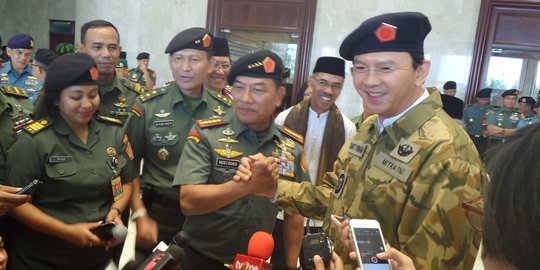 Ahok sebut ada setan yang gerakan PNS DKI meneror dirinya