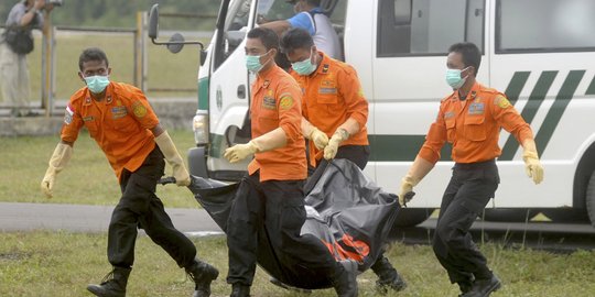 Pemkot Malang siapkan pemakaman gratis korban AirAsia QZ8501