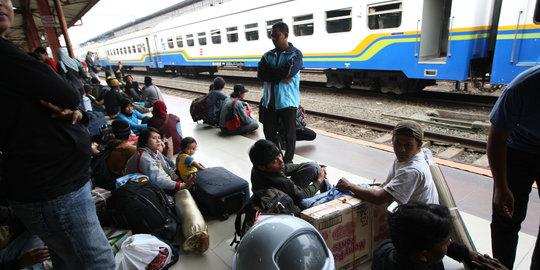 Penumpang kereta di Daop VI Yogyakarta akhir tahun capai 446.254