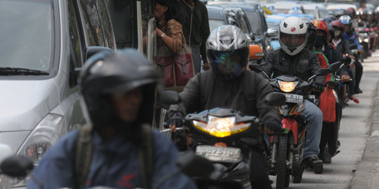 Larangan motor diperluas, bus tambahan masih belum siap