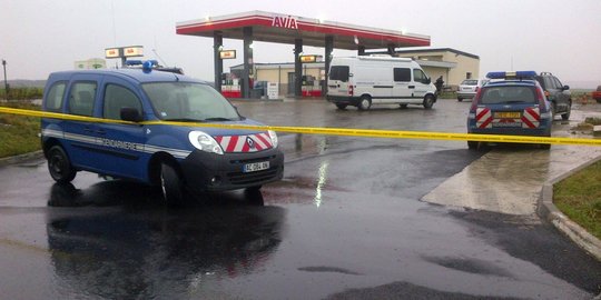 Penyerang Charlie Hebdo diburu, WNI sebut suasana Paris tegang