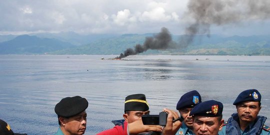 kapal nelayan ilegal dihancurkan tni rev1