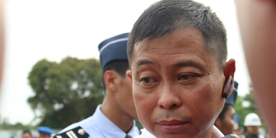 beri sanksi dan bekukan maskapai rev1