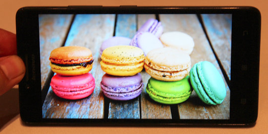 Lenovo A6000, smartphone 5 inci murah pesaing Xiaomi Redmi 1S