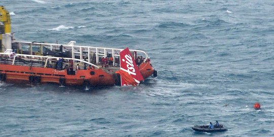 Hari ke-15, black box AirAsia QZ8501 akhirnya ditemukan