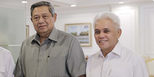 SBY dan Hatta Rajasa, dua besan beda rintangan