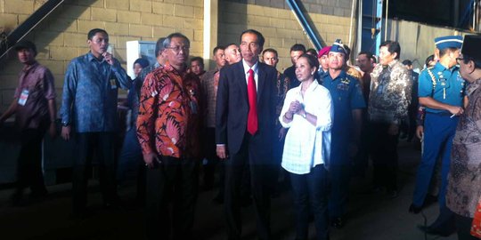 Jokowi larang TNI beli alat perang dari luar negeri