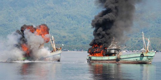 Kapal lokal banyak melanggar, Menteri Susi cuma galak pada asing