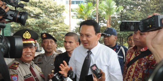 Ahok hapus uang honor PNS DKI untuk hemat APBD 2015